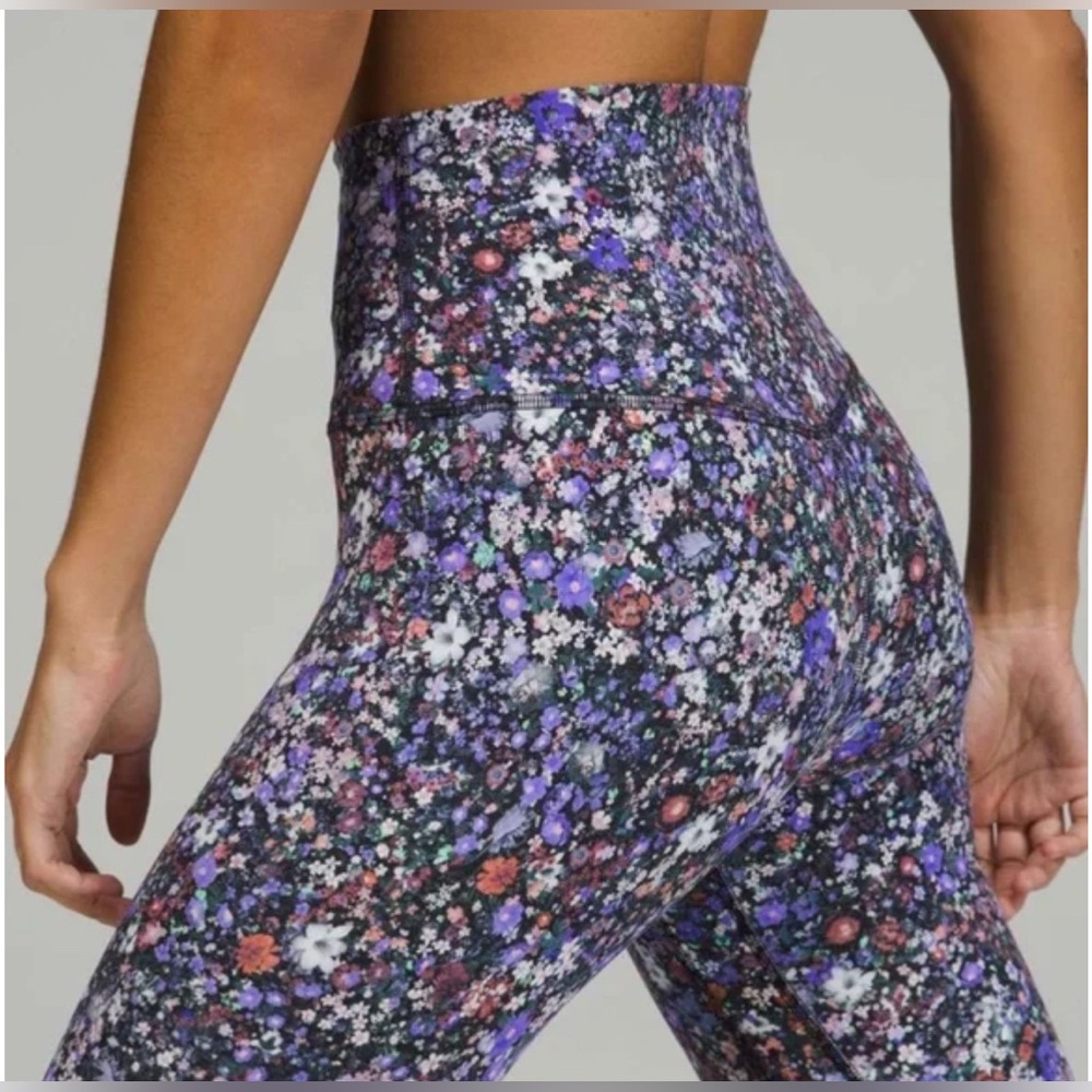 NWT lululemon align high rise crop 23” in flower burst multi Sz. 12 - Picture 2 of 4